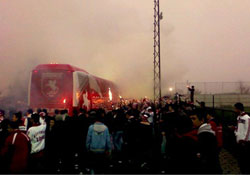 Ve Şirinler İdman Gidiyor