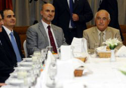 Çiçek'ten 'iftarları iptal edelim' çağrısı