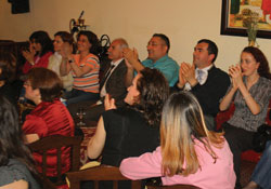 Çakır'dan Göbek şov