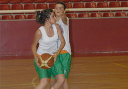 Yüksek tempoda başladılar