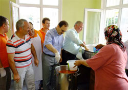 3 bin mutlu insan