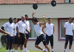 Futbolcular ağırlık çalıştılar