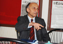 "Alican Usta istifa etsin"