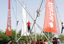 Bahar şenliği coşkusu