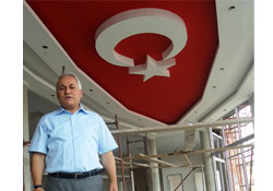 Uyuyan dev uyandı