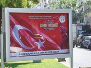 CHP'de yine bir afiş yine bir skandal