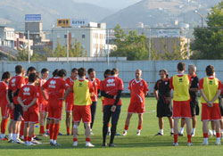 Gençler hazırlıkları sürüyor