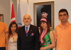 Kefeli'ye okul teşekkürü