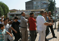 CHP'li Ekinci Tekkeköy'ü yasa boğdu