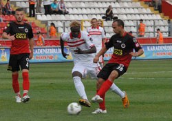 ::MAÇTAN DAKİKALAR::