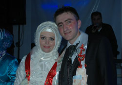 Selma ile Hakan mutluluğa evet dedi