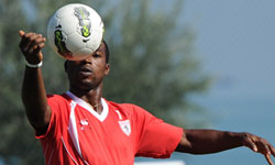 G.Saray'a golüm var