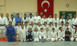 ŞEHİT ONBAŞI DURDURULAMIYOR