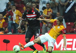 Arena'da kemik sesleri !