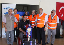 Umudumuz 'Kimse yok mu?'oldu