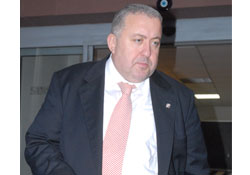 Adımlarımızı sağlam atıyoruz