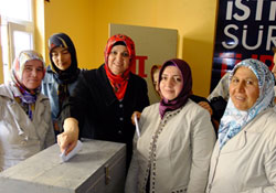 Siyasetin en temiz mutfağında yetişiyor