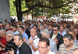 Sevenleri yalnız bırakmadı