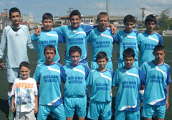 Telekom bir attı üç aldı