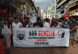 MEB, Atatürk'ü unutturmak istiyor