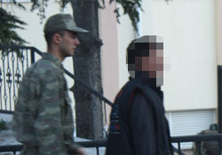 Kaz yüzünden komşusunu öldürdü