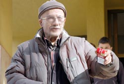 Ruhsatsız tabanca ile yakalandı