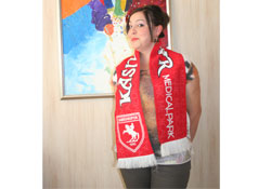 Kasırgalar öğrenci giydirecek