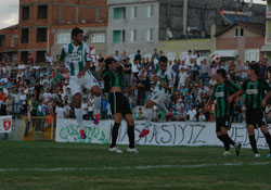 Çarşamba açık kapatıyor