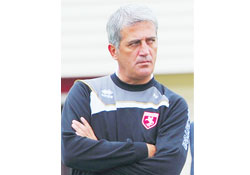 Güçlü bir rakiple oynayacağız