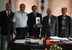 Ticaret lisesinden Tekine ziyaret