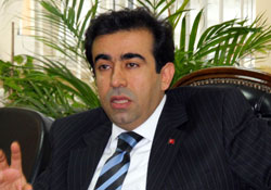 VALİ GÜZELOĞLU, DİYARBAKIR YOLCUSU