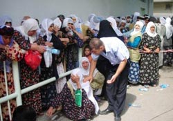 Yaşlı aylıkları konutta ödenecek