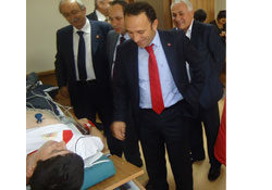 Genç güreşçiler sağlık taramasından geçti