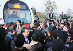 Minibüsçüler hakim karşısında