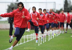 Fenerbahçe mesaisi başladı