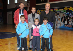 Badmintoncular şampiyonaya hazır