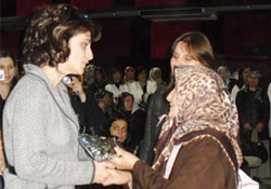 Bayan Aksoy'un meme kanseri savaşı sürüyor