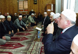 Gözyaşları sel olup aktı