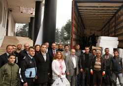 Çarşamba'dan Van'a bir tır dolusu yardım