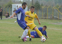 Dikbıyık berabere kaldı