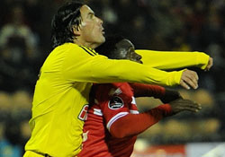 Zenke'ye adım attırmadılar