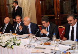 Cemil Çiçek yol haritasını anlattı