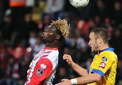 Bance'ye ıslıklı protesto