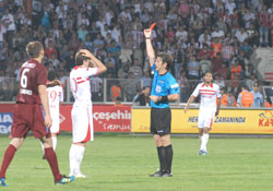 ANADOLU'DA HAKEM İSYANI !