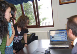 Genç'ten öğrencilere 'mülakat'