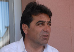 Dayat'ın yerine Bayrak