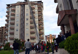 Çatı yangını korkuttu