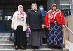 KADINLAR KAYMAKAMLIĞI BASTI