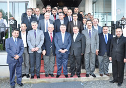Kalbimizde demokrasi, aklımızda güvenlik