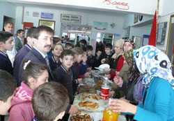 Van'a kermesle destek